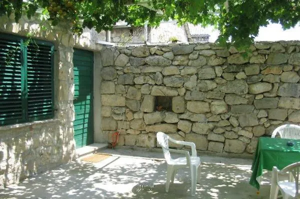 Garden Aparthotel 3*