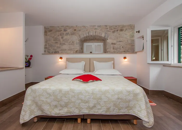 Hotel apartamentowy Garden 3*