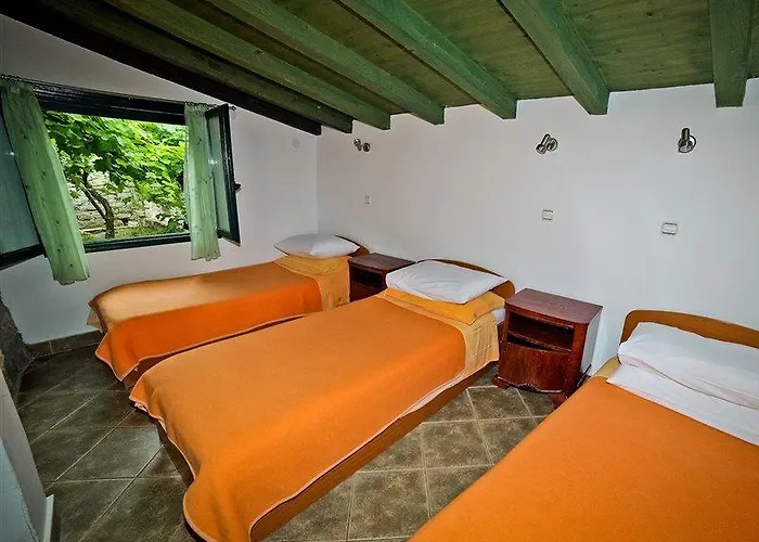 Aparthotel Garden 3*