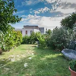 Garden 3*
