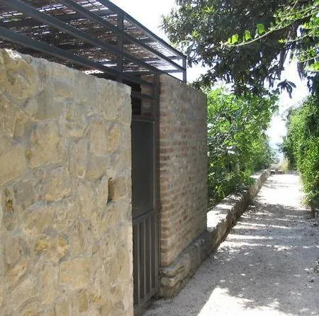 Garden 3* Σπλιτ