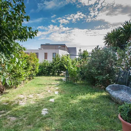 Garden Aparthotel Split
