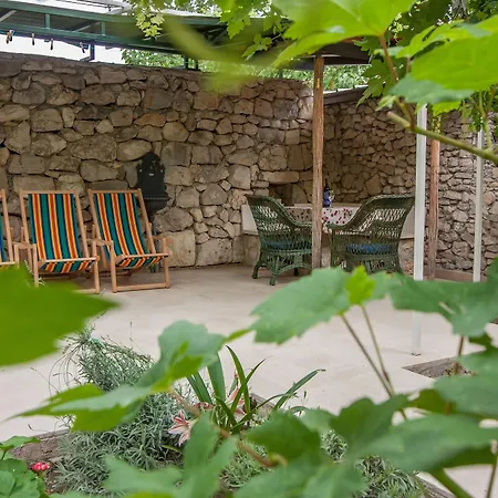 Garden Aparthotel