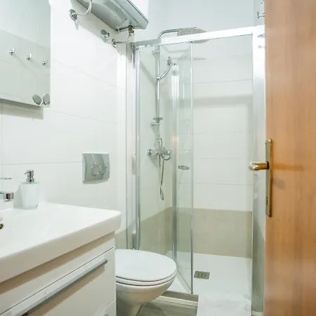 Garden 3* سبليت