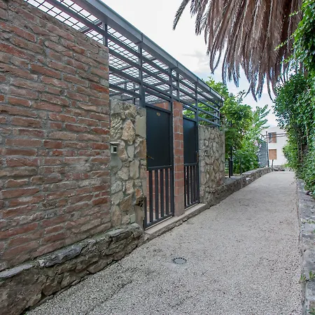 公寓式酒店 Garden 3*