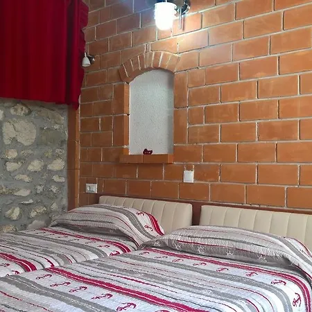 Garden Ξενοδοχείο με διαμερίσματα Σπλιτ