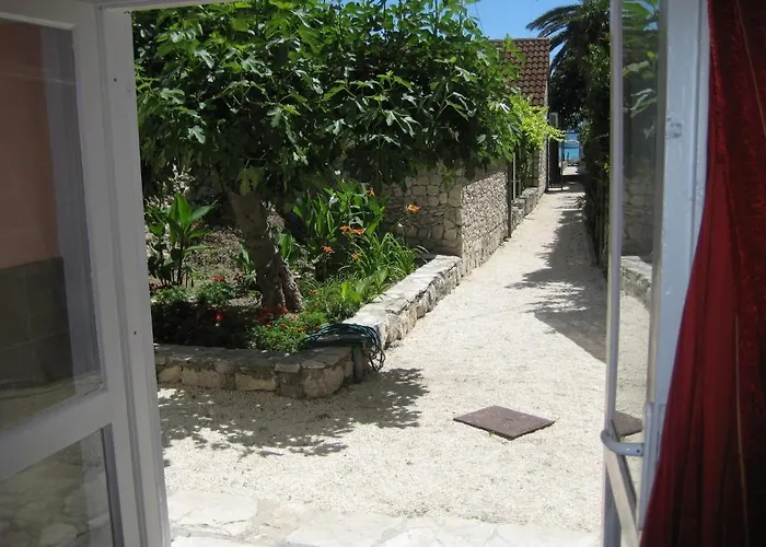 Garden Aparthotel Split